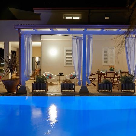 Villa Zamia Con Piscina Santa Maria Del Focallo Eksteriør bilde